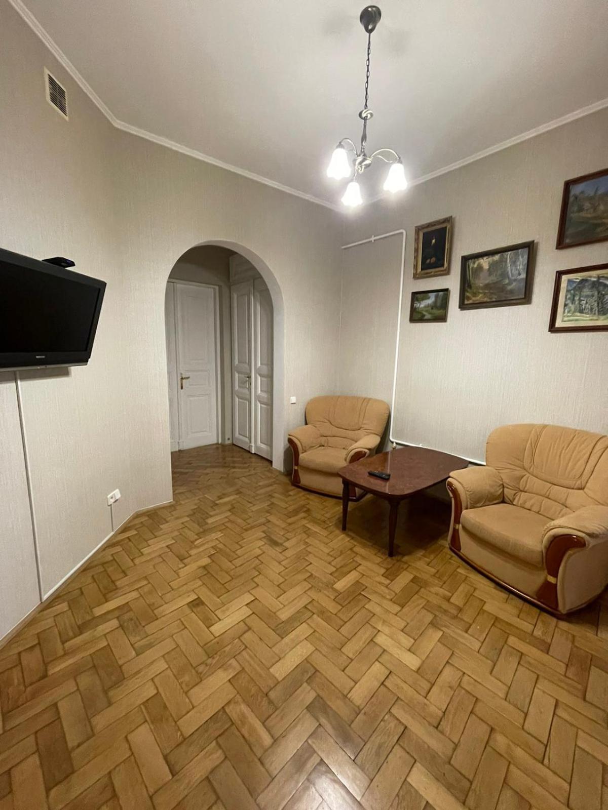 Kryva Lypa Hotell Lviv Exteriör bild