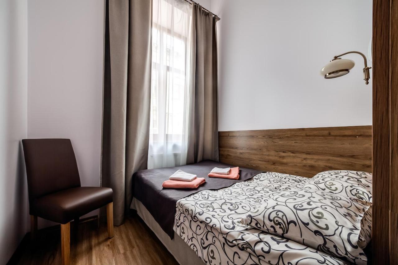 Kryva Lypa Hotell Lviv Exteriör bild