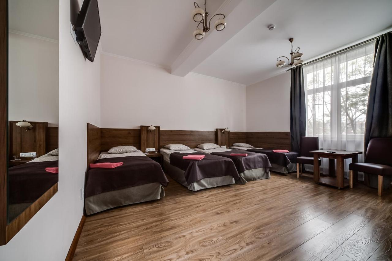 Kryva Lypa Hotell Lviv Exteriör bild