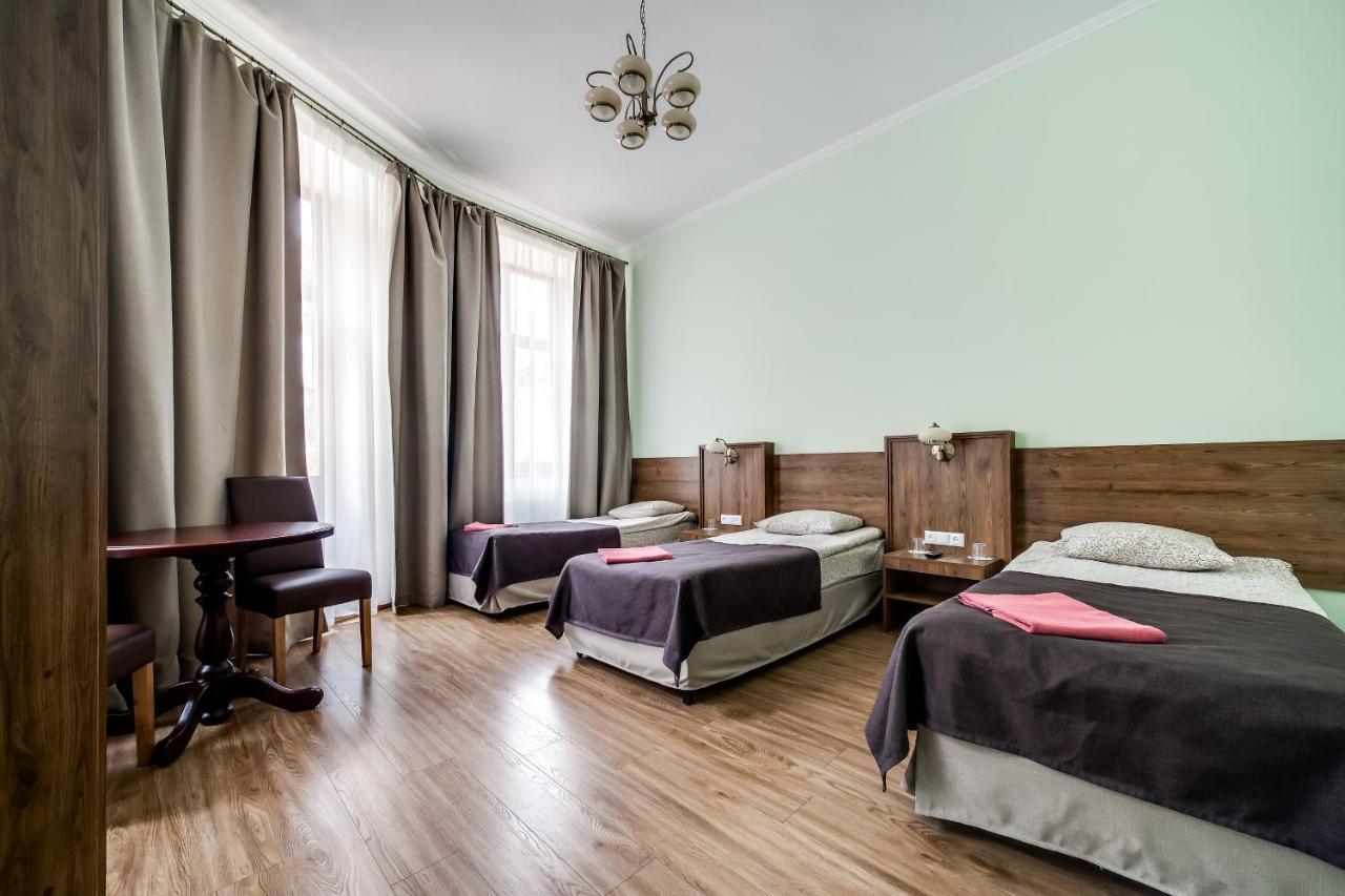 Kryva Lypa Hotell Lviv Exteriör bild